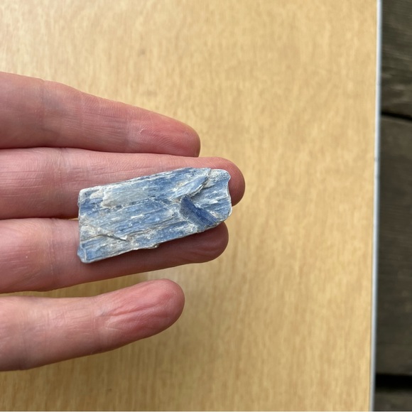 Kyanite 3 Pieces Lapis Lazuli 3 Pieces, Set Of 6 Crystals - Picture 6 of 9